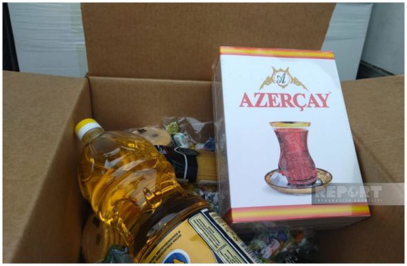 Azerbaycan'dan insanlık dersi: Karabağ'daki Ermenilere yardım TIR'ı gönderildi