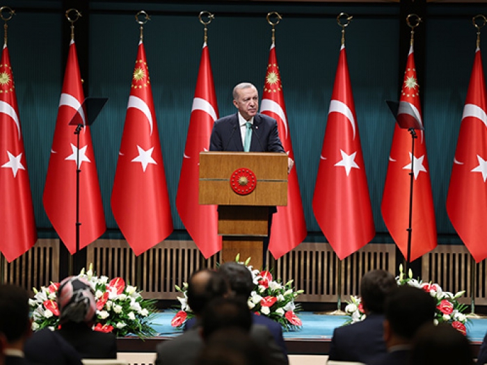 Cumhurbaşkanı Erdoğan; “Üniversiteli gençlerimize cep telefonu ve bilgisayar desteğini hayata geçiriyoruz”