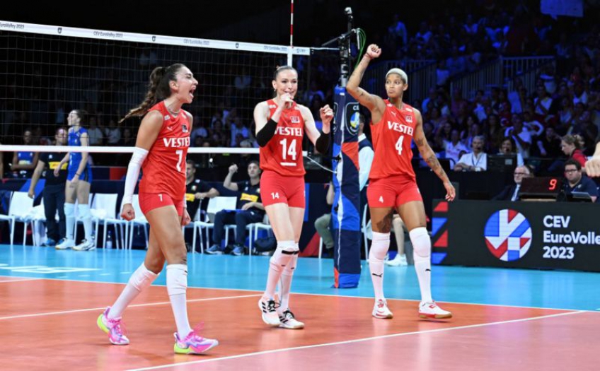 Filenin Sultanları, nefes kesen geri dönüşle Avrupa Voleybol Şampiyonası'nda finale yükseldi
