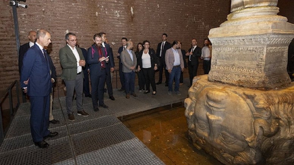 İngiltere Prensi Edward, Yerebatan Sarnıcı’nda