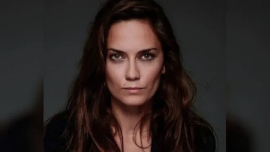 Oyuncu Merve Kayaalp intihar etti