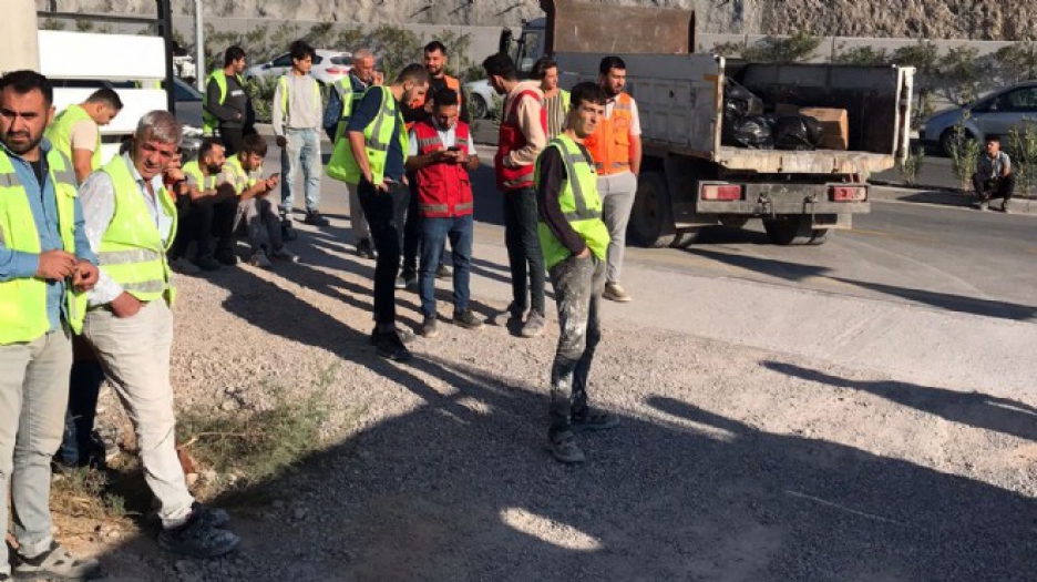 Bakan tarih vermişti… Taşeronlar grevde!