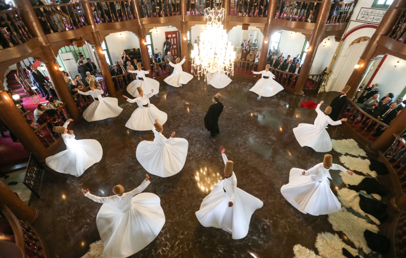 Bursa Mevlevihanesi’nde 98 yıl sonra ilk sema gösterisi!