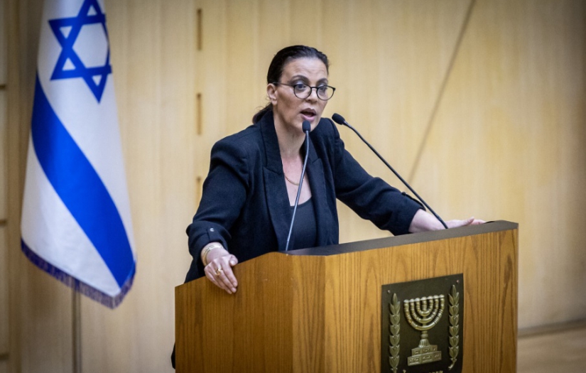 İsrail’de Enformasyon Bakanı  Atbaryan görevinden istifa etti