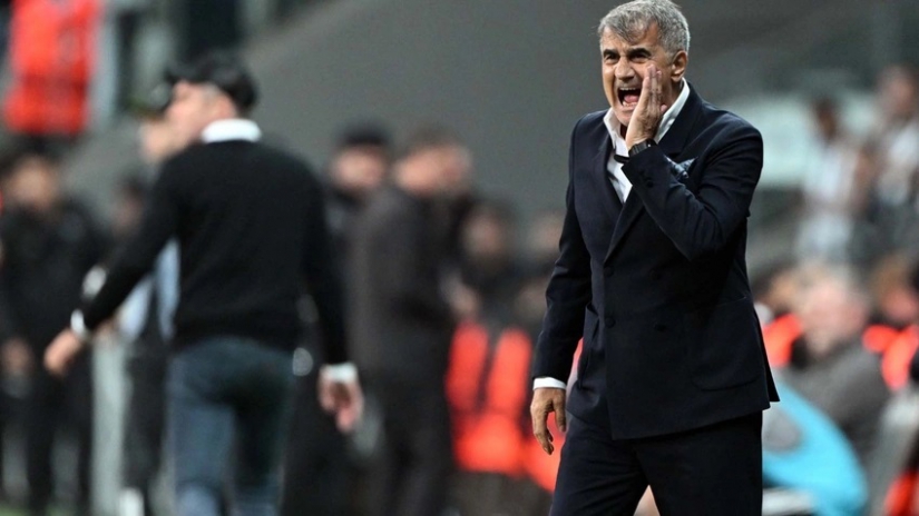 Lugano hezimeti Beşiktaş'ı karıştırdı! Şenol Güneş istifa etti
