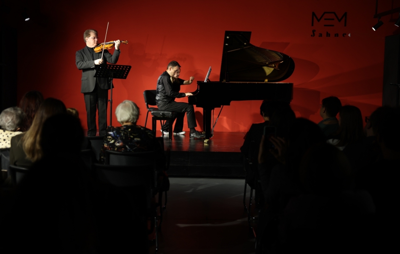 Müzik Enstrümanları Müzesi Cihat Aşkın konseriyle yeni sezonu açtı