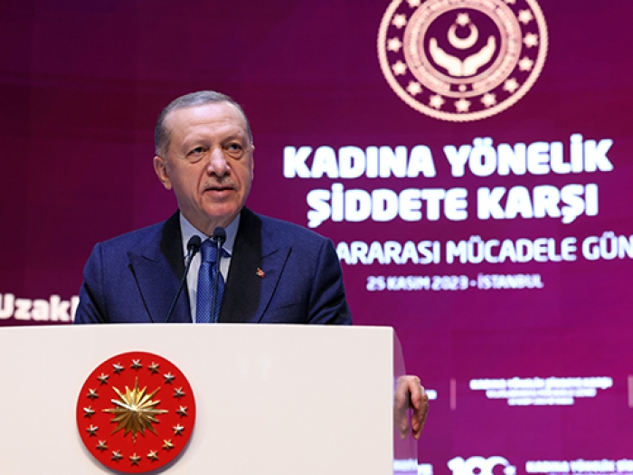 Erdoğan: “Kadına yönelik şiddetle mücadeleyi temel politikamız hâline getirdik”