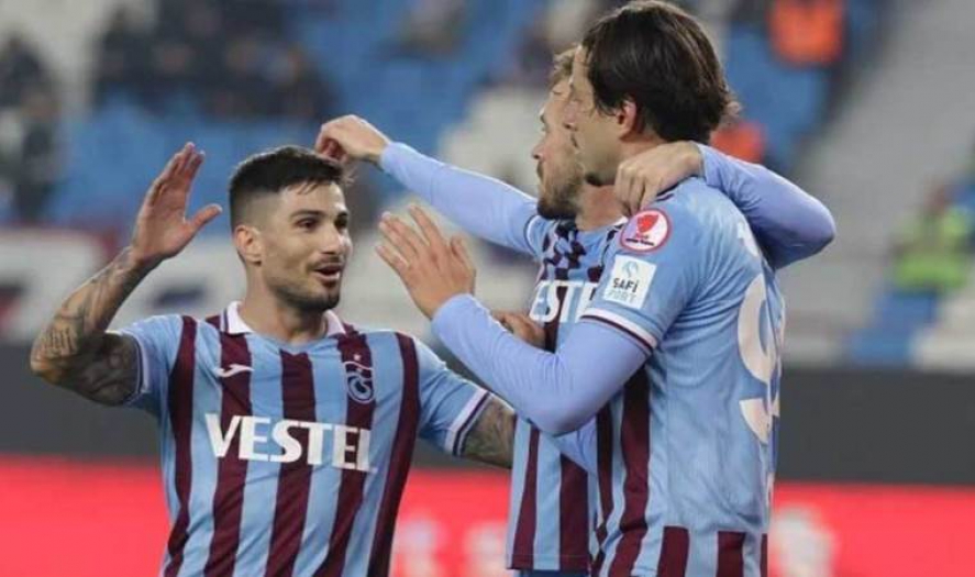 4 gollü müthiş maç! Trabzonspor evinde rahat turladı...