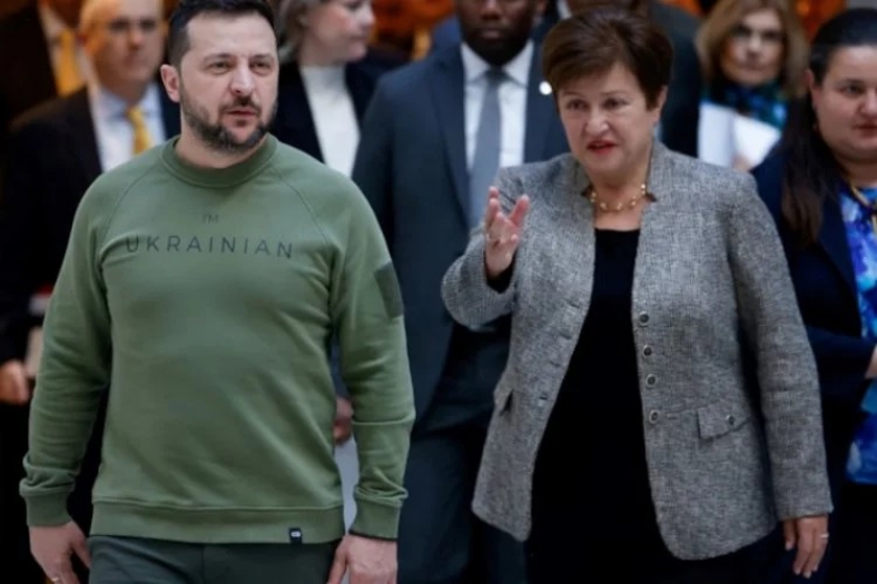 IMF, Ukrayna'ya 900 milyon dolar ödeme yapacak