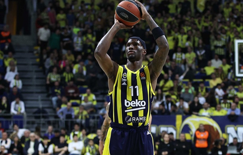 Fenerbahçe Beko'dan Nigel Hayes-Davis için sakatlık açıklaması