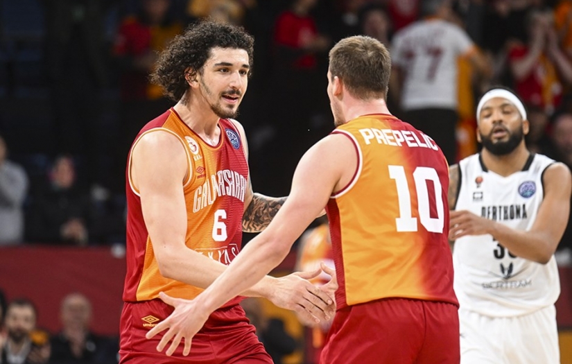 Galatasaray, Şampiyonlar Ligi'nde son 16'ya yükseldi