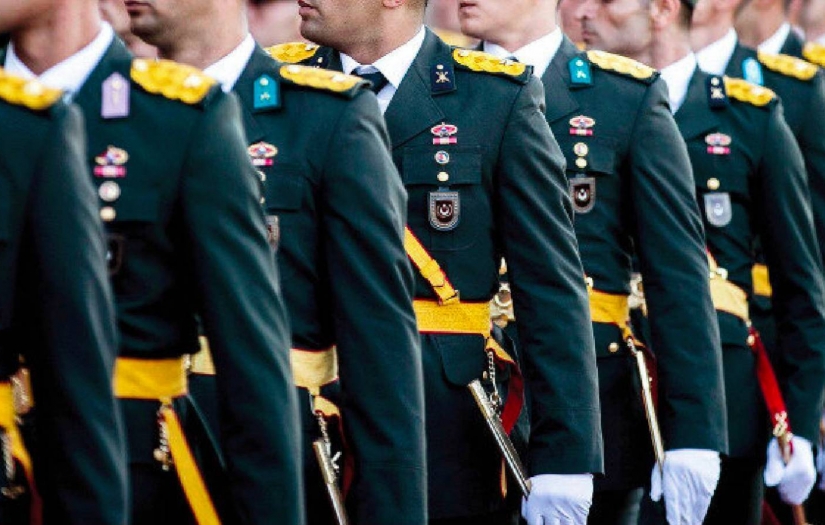 Tuzla Piyade Okulu'ndaki ihracın gerekçesi açıklandı