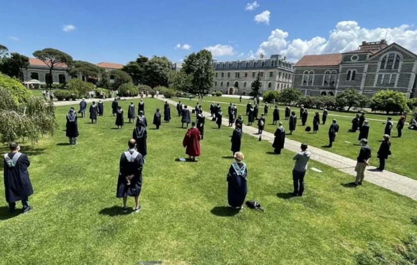 Akademinin kendini hukukla savunması: Boğaziçi Üniversitesi direnişi