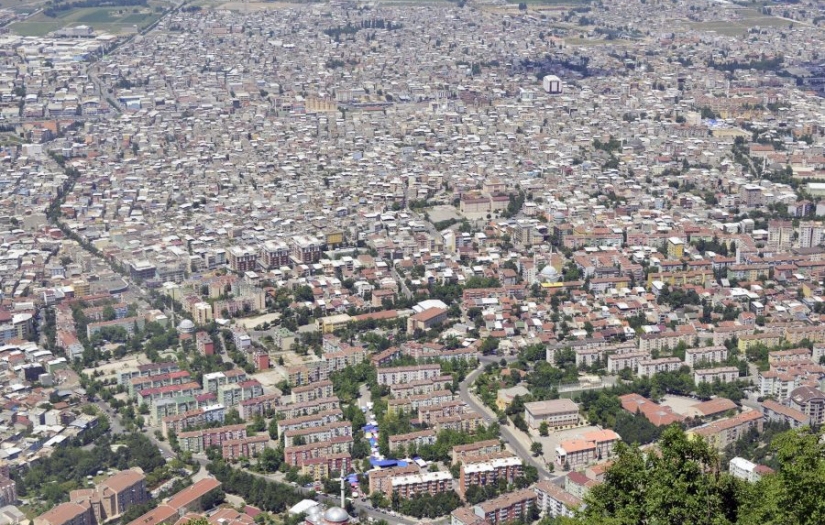 Bursa Yıldırım'da Müteahhidin Asırlık Yadigara Çöküş Öyküsü