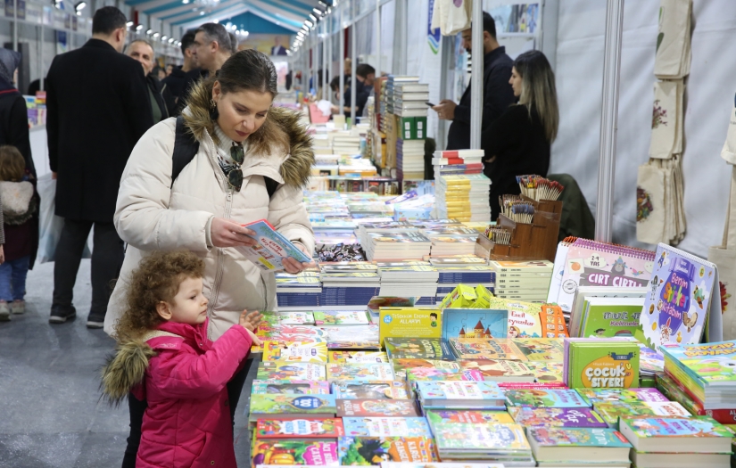 Eyüpsultan Kitap Fuarı kapılarını açtı