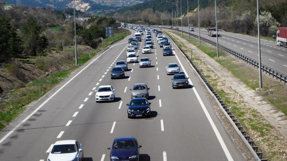 9 Günlük bayram tatili için vatandaşlar yollara düştü