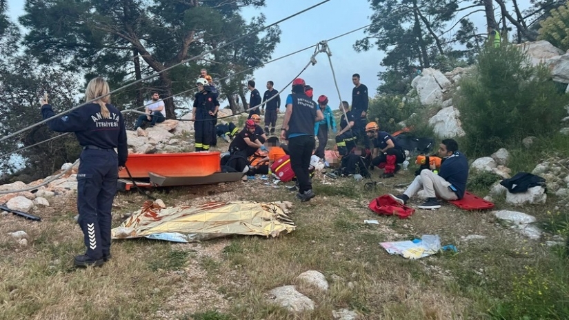 Antalya’da teleferik faciası! Ölü ve yaralılar var