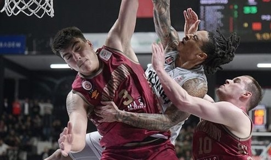 Beşiktaş Emlakjet 76-77 Galatasaray Ekmas