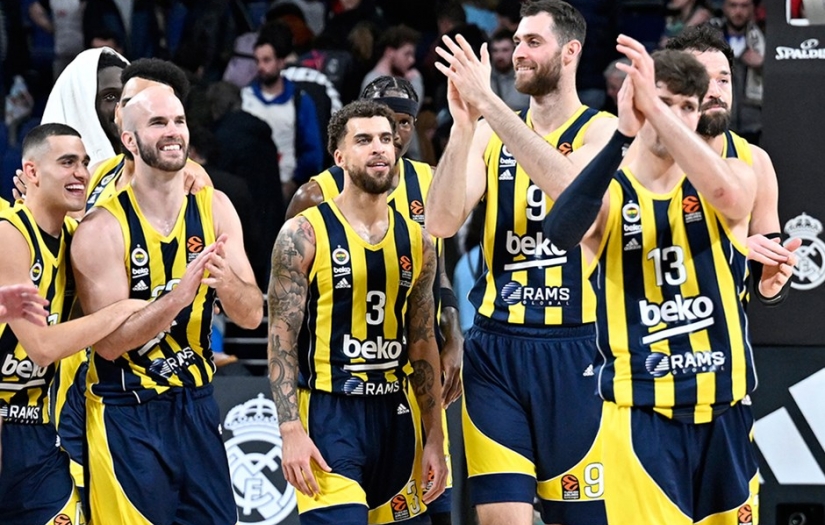 Fenerbahçe Beko, EuroLeague'de play-off'ta