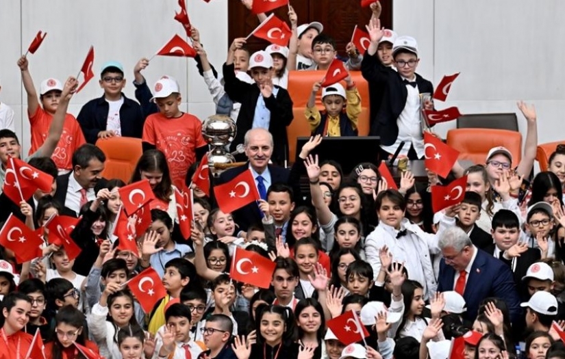TBMM'ni bu defa "Çocuklarımız" yönettiler