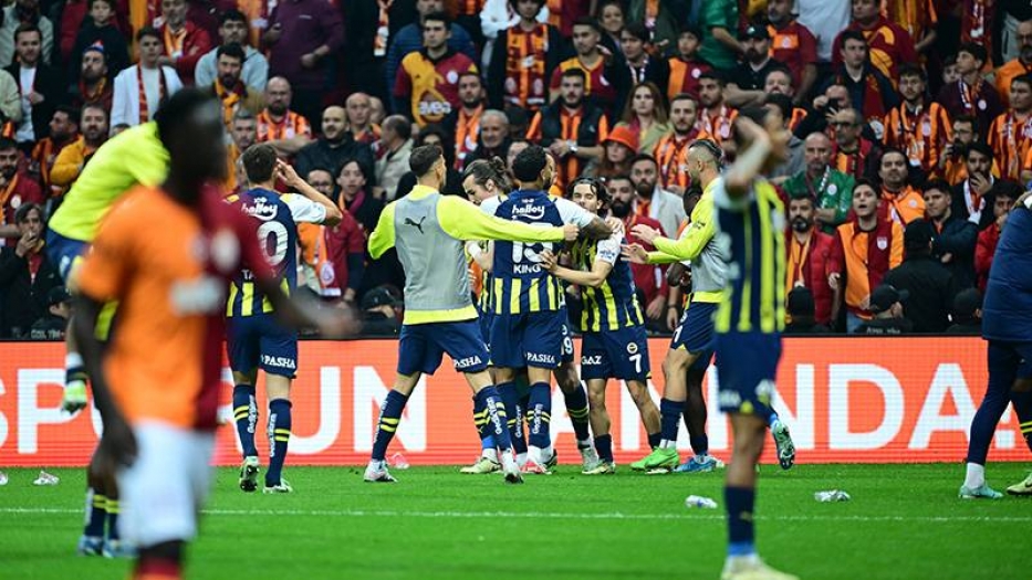 Dev derbi sonucu: Galatasaray 0-1 Fenerbahçe