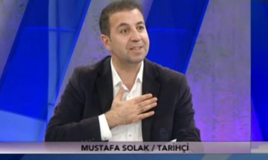 MUSTAFA SOLAK yazdı: "Atatürk Ve Fatih Sultan Mehmet'i Karşı Karşıya Getirmek"