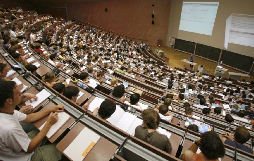 19 Fakülte, yüksekokul ve enstitü kapatıldı