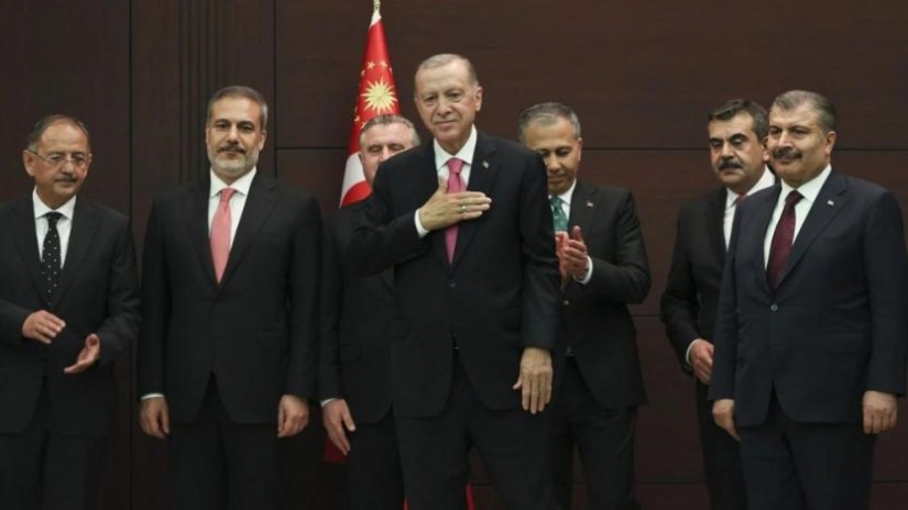 AKP'de istifa sessizliği: Fahrettin Koca'yı nasıl hatırlıyoruz?