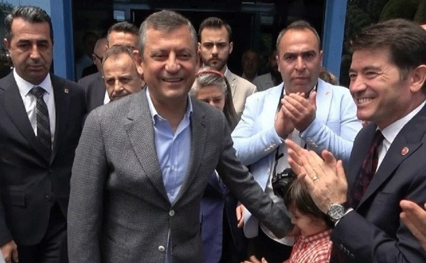 Özgür Özel, Erdoğan'ın memleketinde: Rize'de 'Çay Mitingi' başladı!