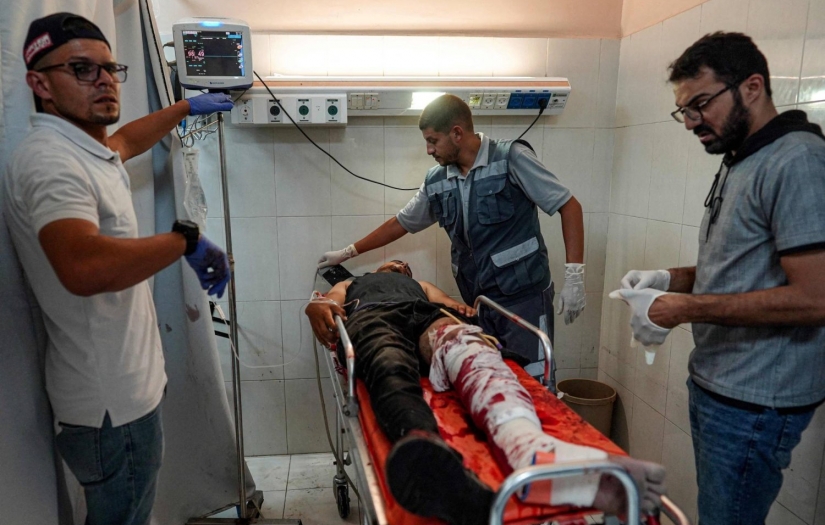 İsrail Gazze'de bir okulu bombalayarak en az 16 Filistinliyi öldürdü