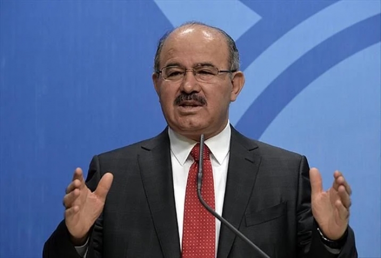 AK Parti'nin kurucularından ve eski Milli Eğitim Bakanı Hüseyin Çelik: "AKP MHP'nin esiri oldu"