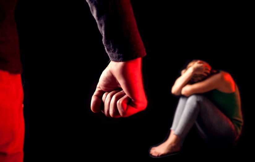 En Sık Yaşanan İnsan Hakkı İhlali: Kadına Şiddet! Ve Çocuklara Yansımaları