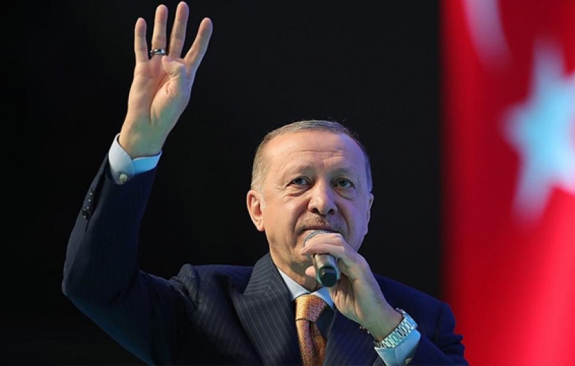 AK Parti'de il kongreleri bugün başladı