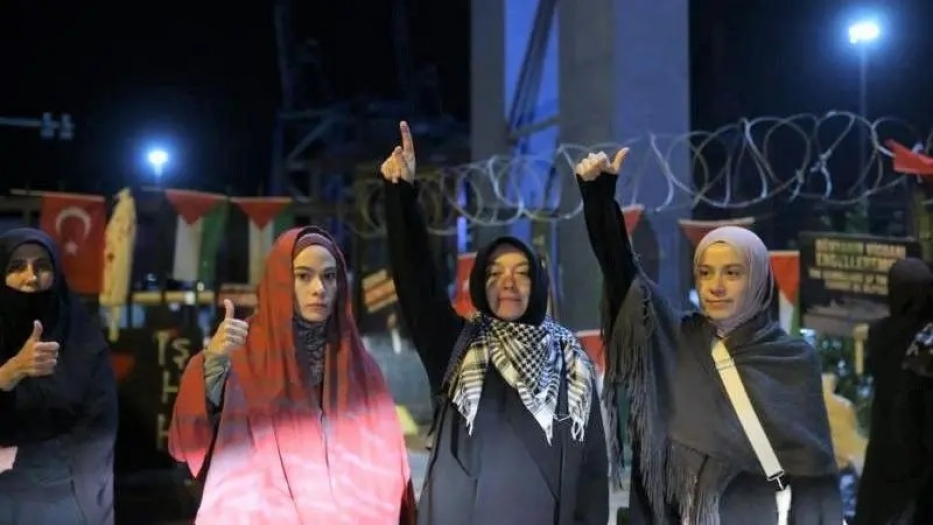 Türkiye'de protestolarla karşılanan Kathrin gemisi neden tartışılıyor?