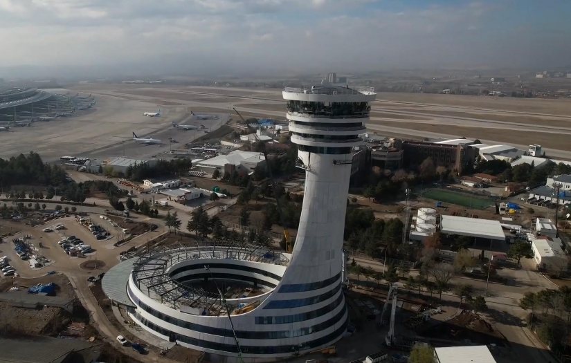 Esenboğa Havalimanı’nın yıllık kapasitesi 30 milyon yolcuya çıkartılıyor