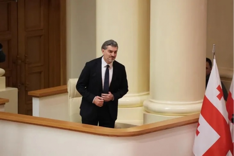 Gürcistan'da yeni dönem: Rus yanlısı iktidar partisinin adayı cumhurbaşkanı seçildi