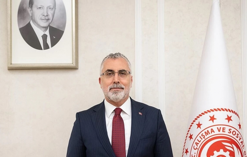 Bakan Işıkhan: Emekli sandığı kapsamında maaş alanların zam farkları bugün ödeniyor