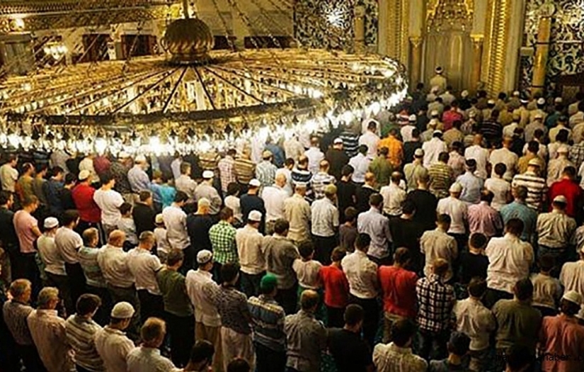 Bayram Namazı Saat Kaçta? İşte İl İl Bayram Namazı Saatleri