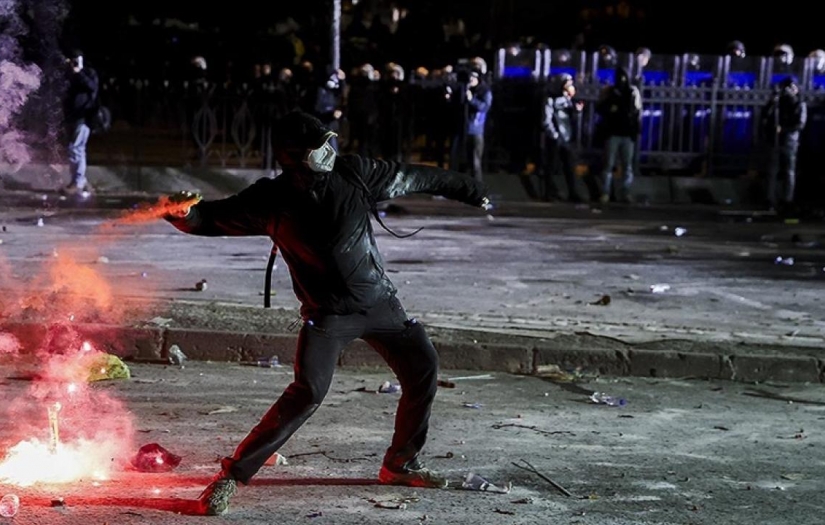 İBB'ye yönelik soruşturmalara ilişkin eylemlerde 1879 şüpheli gözaltına alındı