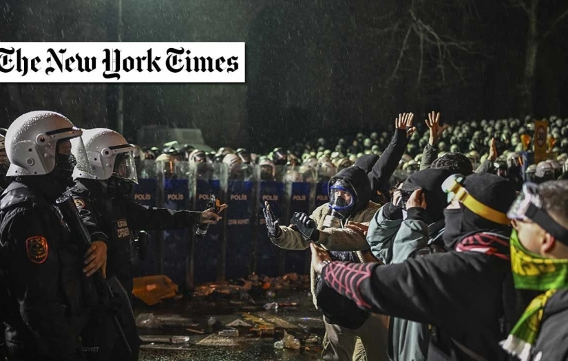 New York Times'tan Türkiye için otokrat rejim uyarısı!
