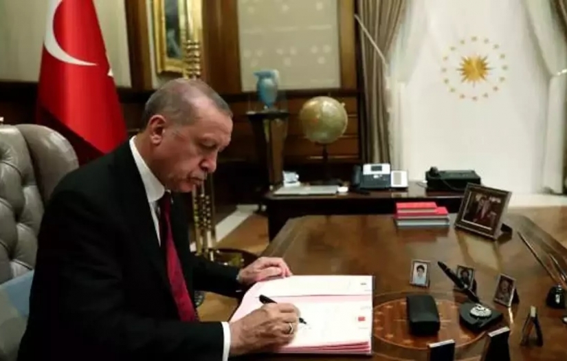 Resmi Gazete'de yayımlandı: Cumhurbaşkanı Erdoğan'dan 3 bakanlığa  yeni atamalar