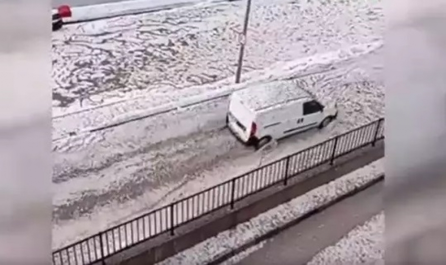 Ankara'da sağanak ve dolu yağışı etkili oldu... Meteoroloji'den yeni uyarı