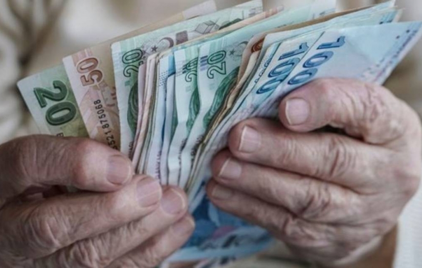 Emekli maaşının asgari ücretle eşitlenmesi teklifi Meclis'te