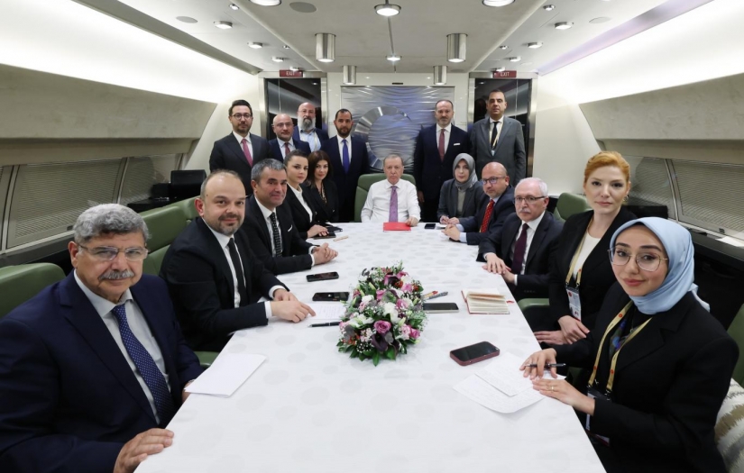 Erdoğan: Yeni anayasayı ülkemiz için istiyoruz, benim tekrar aday olma gibi bir derdim yok