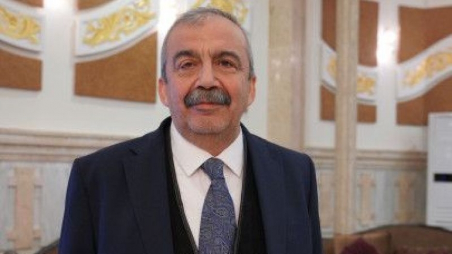 Sırrı Süreyya Önder hayatını kaybetti