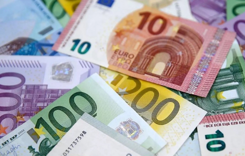 Tarihi zirveyi gördü: Euro rekor tazeledi