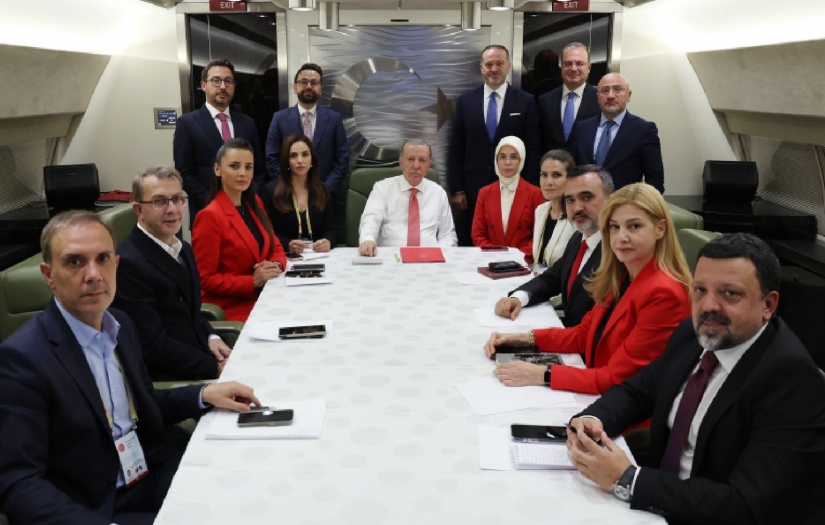 Erdoğan: CHP'nin birinci parti olması söz konusu değil; yolsuzluk sendromu içindeler, her yerden pis kokular geliyor!