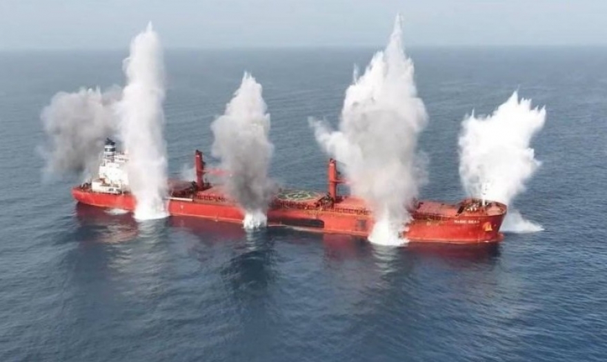 Yemen'deki Husiler Kızıldeniz’de bir gemiyi daha batırdı