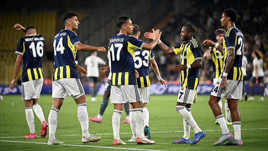 Fenerbahçe 16 yıllık hasreti bitirmek için sahaya çıkıyor: Rakip Benfica, hedef Şampiyonlar Ligi!