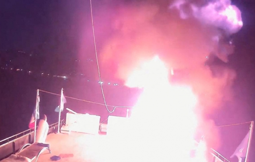 Küresel Kararlılık Filosu'na uluslararası sularda saldırı